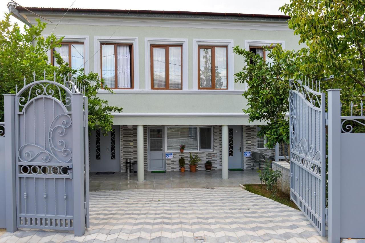 Cozy House Hotel Kutaisi Eksteriør billede