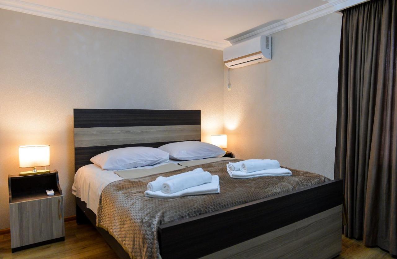 Cozy House Hotel Kutaisi Eksteriør billede